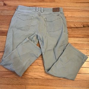 Mountain Khakis size 42x32 pants!
